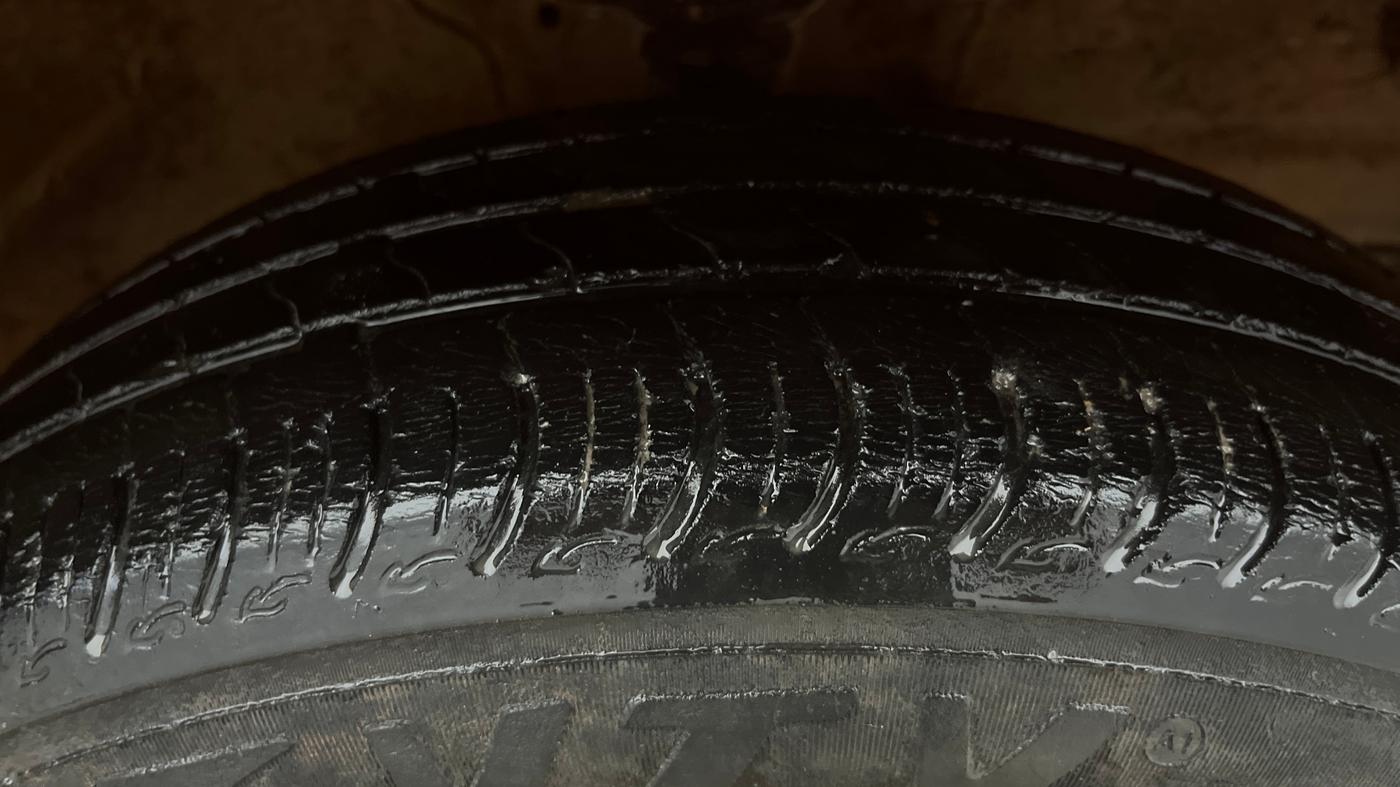 2019 Maruti S PRESSO VXI+, CNG, Manual, 57,087 km, Right Front Tyre Tread