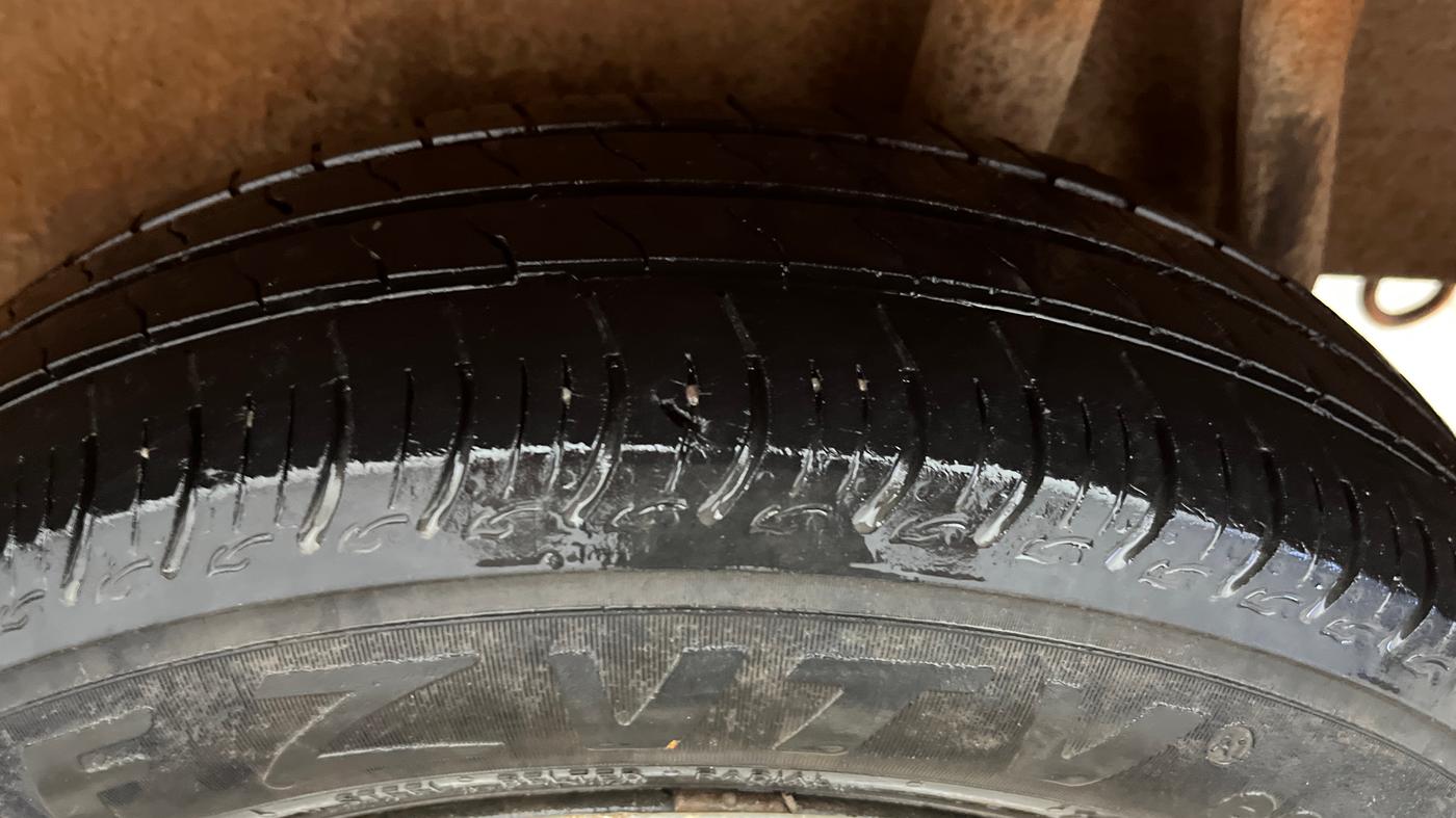 2019 Maruti S PRESSO VXI+, CNG, Manual, 57,087 km, Left Rear Tyre Tread