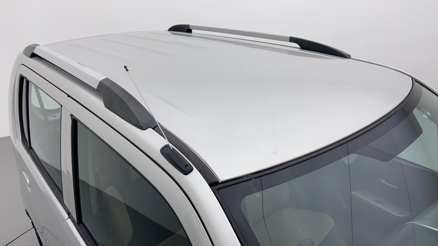 2011 Maruti Wagon R 1.0 VXI, Petrol, Manual, 70,353 km, Roof/Moonroof