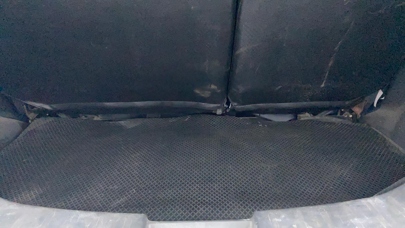 2011 Maruti Wagon R 1.0 VXI, Petrol, Manual, 70,353 km, Boot Inside View