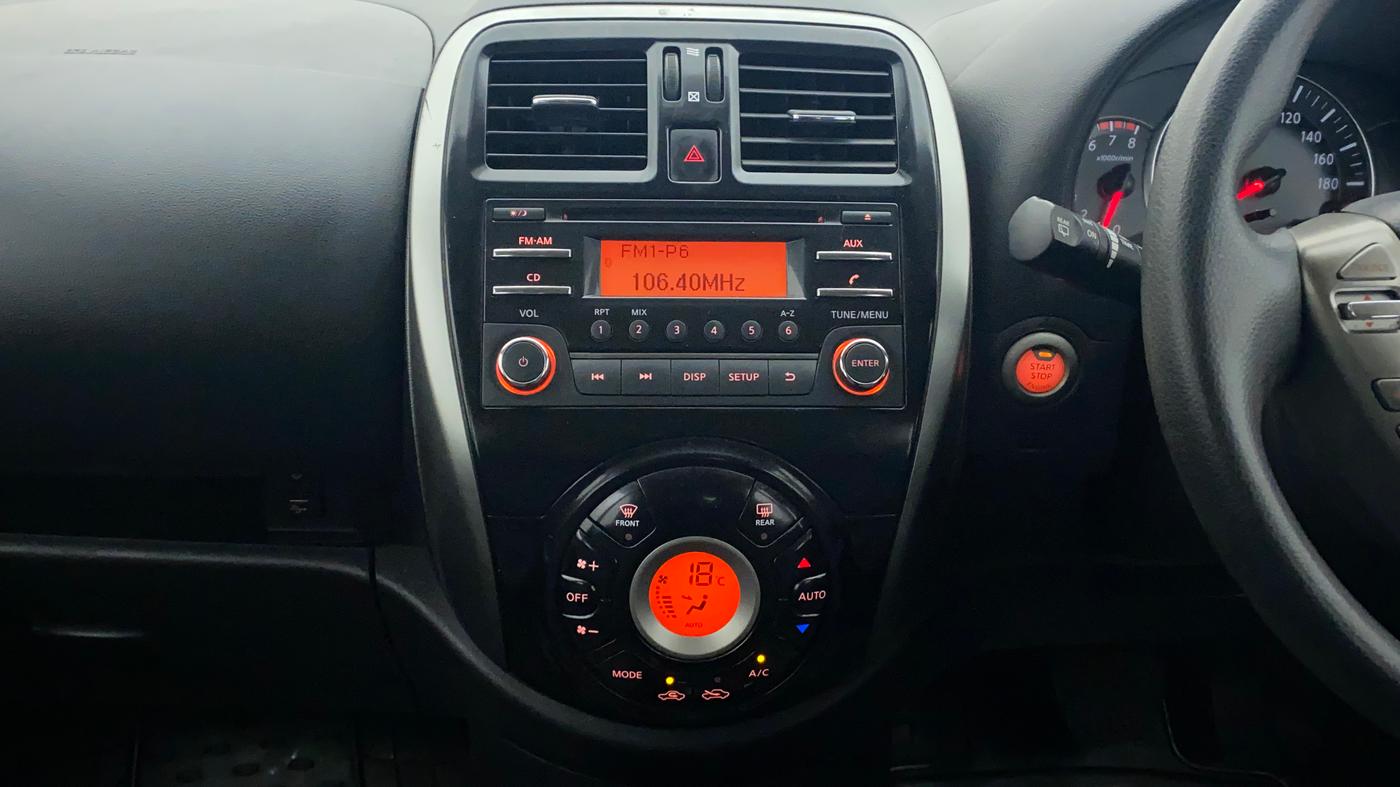 2016 Nissan Micra XV CVT, Petrol, Automatic, 61,280 km, Air Conditioner