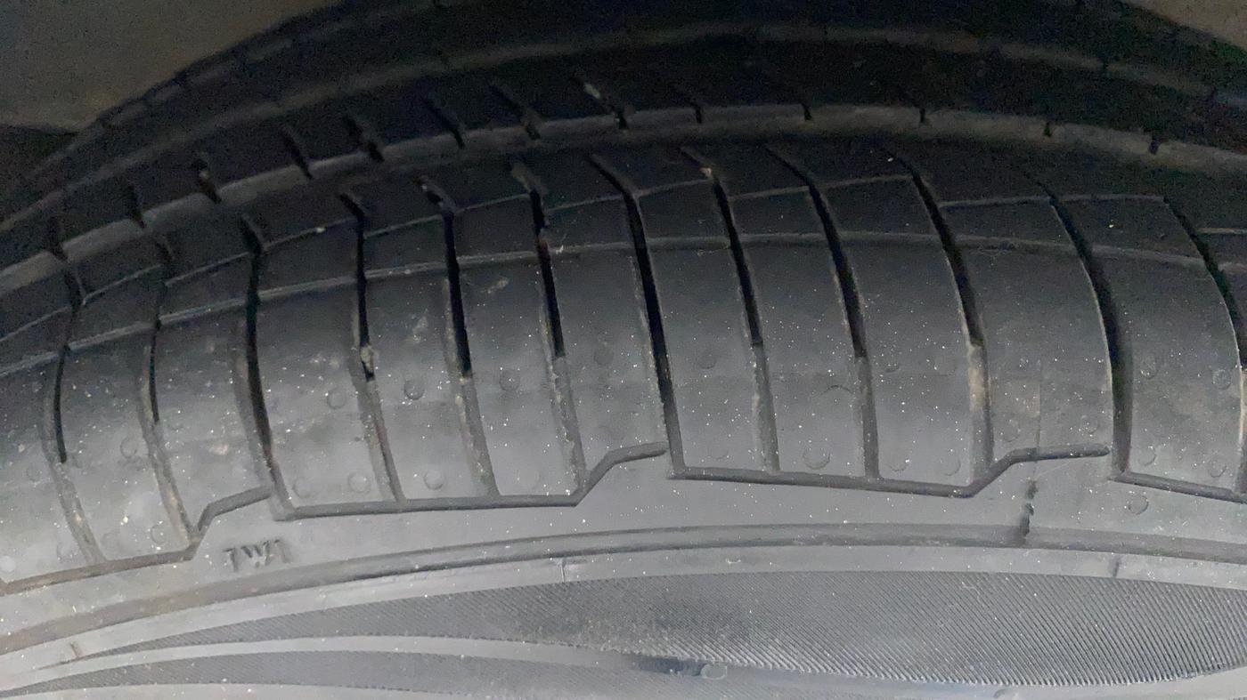 2016 Nissan Micra XV CVT, Petrol, Automatic, 61,280 km, Right Rear Tyre Tread