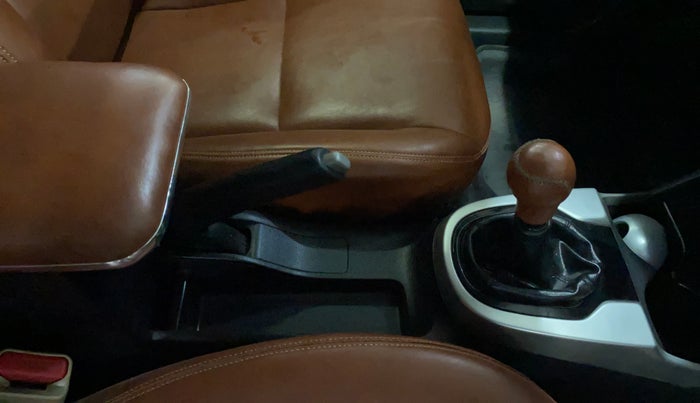 2016 Honda Jazz 1.2L I-VTEC V, Petrol, Manual, 62,602 km, Gear Lever