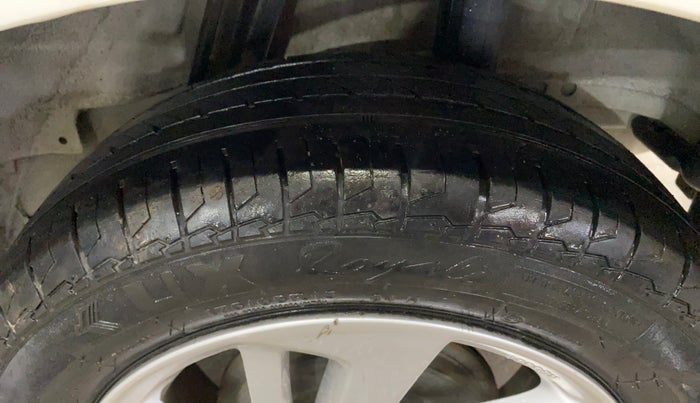 2016 Honda Jazz 1.2L I-VTEC V, Petrol, Manual, 62,602 km, Left Rear Tyre Tread