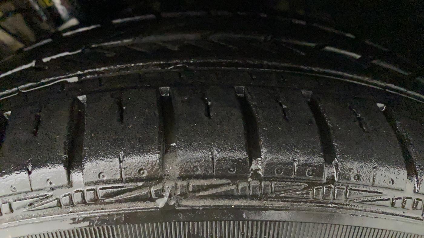2013 Volkswagen Polo GT TSI 1.2 PETROL AT, Petrol, Automatic, 56,628 km, Left Front Tyre Tread
