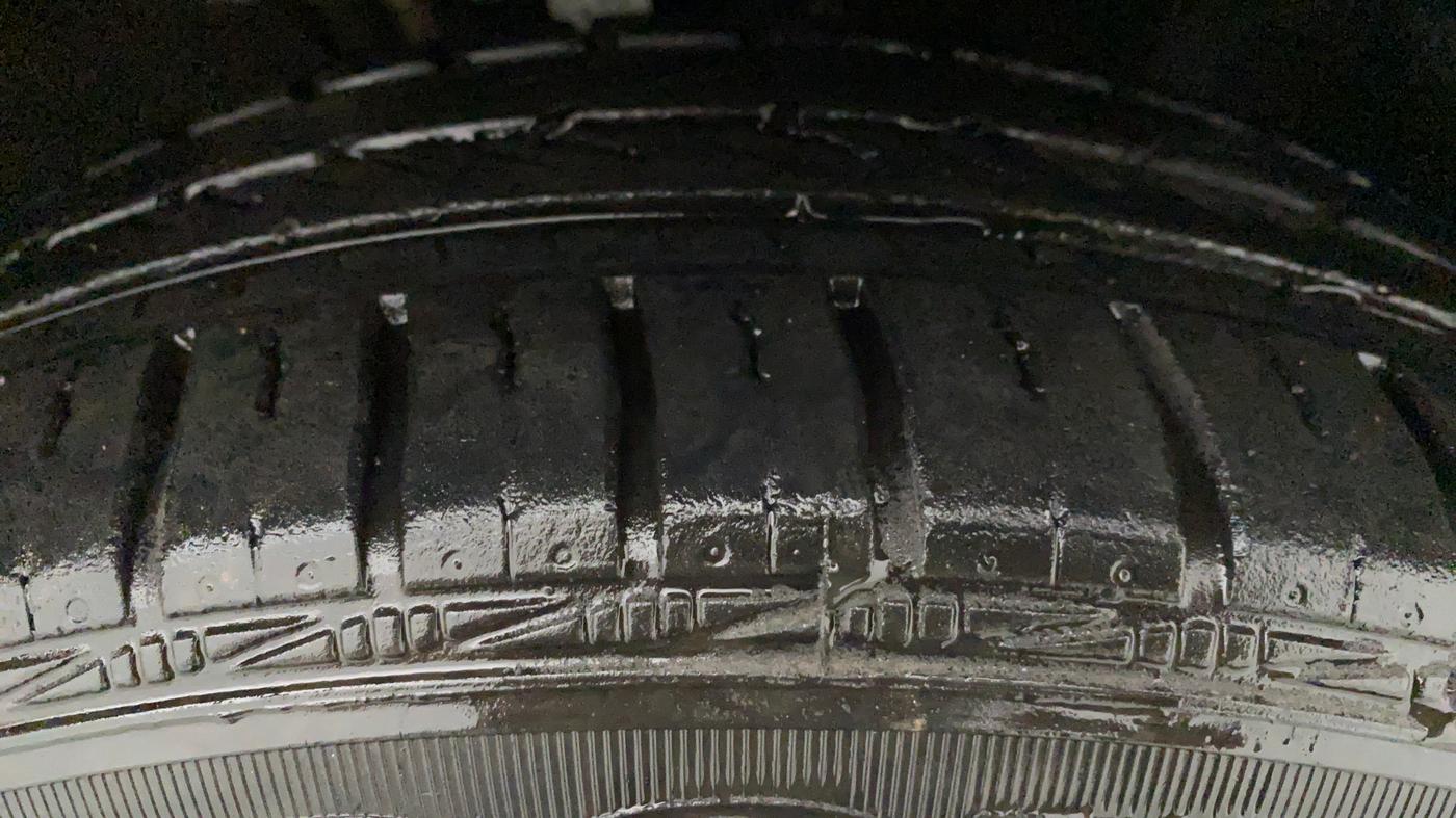 2013 Volkswagen Polo GT TSI 1.2 PETROL AT, Petrol, Automatic, 56,628 km, Right Front Tyre Tread