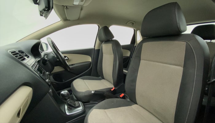 2013 Volkswagen Polo GT TSI 1.2 PETROL AT, Petrol, Automatic, 56,628 km, Right Side Front Door Cabin