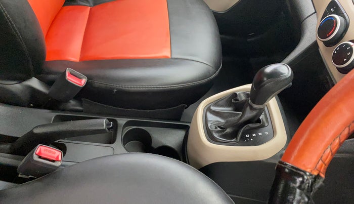 2018 Hyundai Xcent S AT 1.2, Petrol, Automatic, 26,828 km, Gear Lever