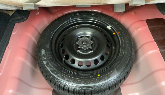 2018 Hyundai Xcent S AT 1.2, Petrol, Automatic, 26,828 km, Spare Tyre