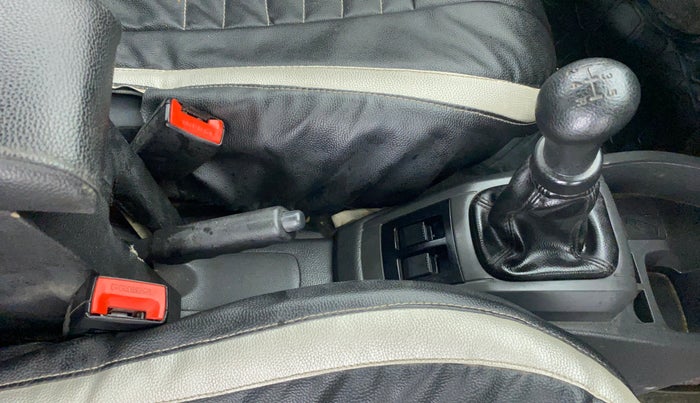 2018 Maruti Alto 800 LXI, Petrol, Manual, 32,390 km, Gear Lever