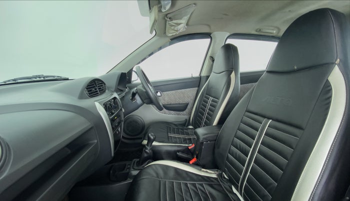 2018 Maruti Alto 800 LXI, Petrol, Manual, 32,390 km, Right Side Front Door Cabin