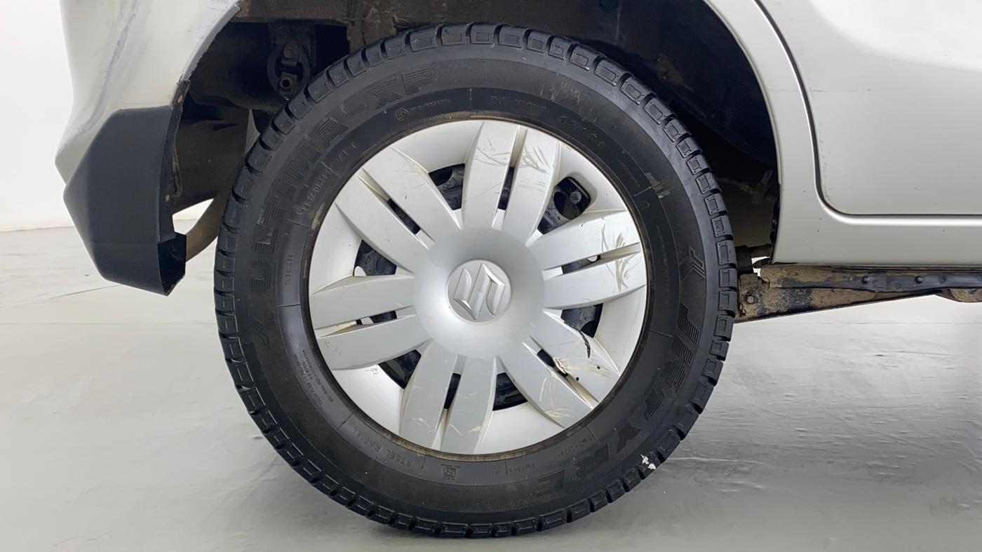 2018 Maruti Alto 800 LXI, Petrol, Manual, 32,390 km, Right Rear Wheel