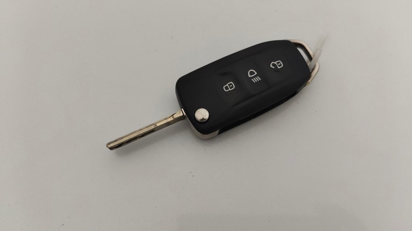 2019 Tata Tiago XZ PETROL, Petrol, Manual, 57,441 km, Key Close Up