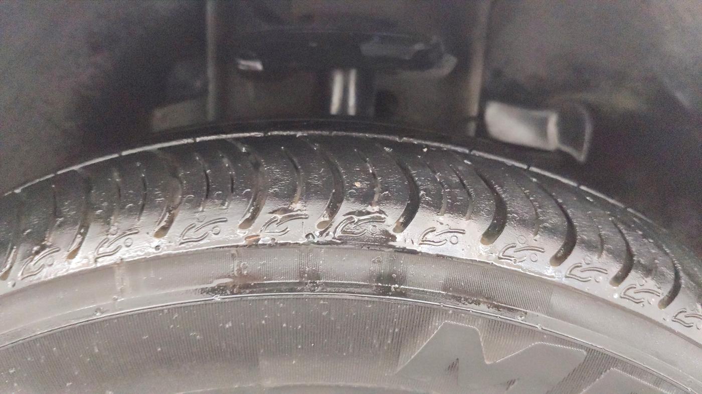 2019 Tata Tiago XZ PETROL, Petrol, Manual, 57,441 km, Right Front Tyre Tread