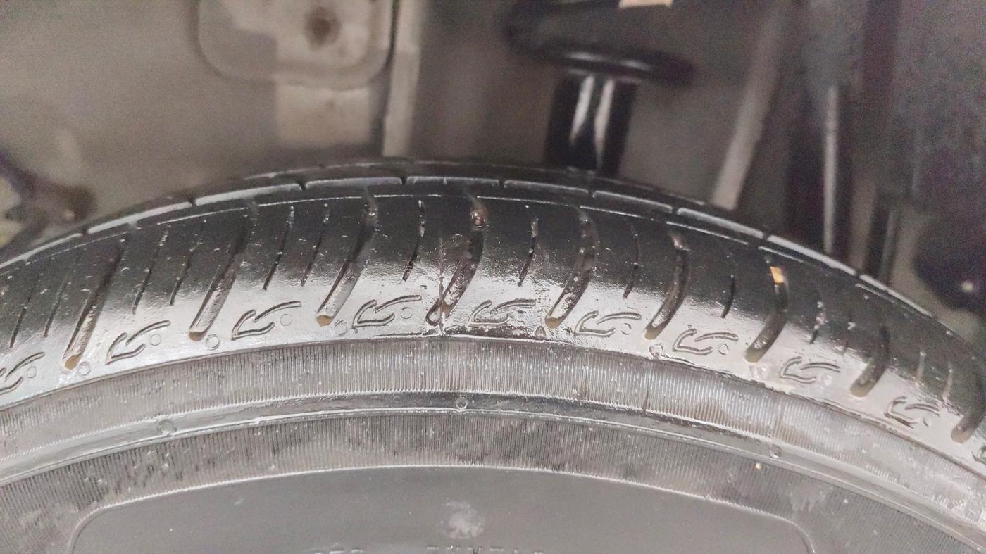 2019 Tata Tiago XZ PETROL, Petrol, Manual, 57,441 km, Left Rear Tyre Tread