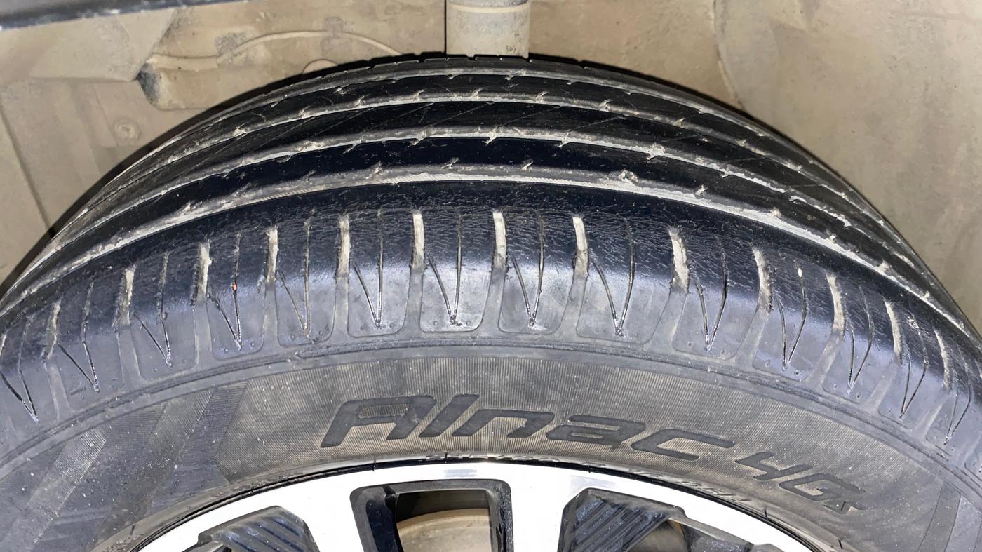 2021 Maruti Vitara Brezza ZXI PLUS AT SHVS, Petrol, Automatic, 46,908 km, Left Front Tyre Tread