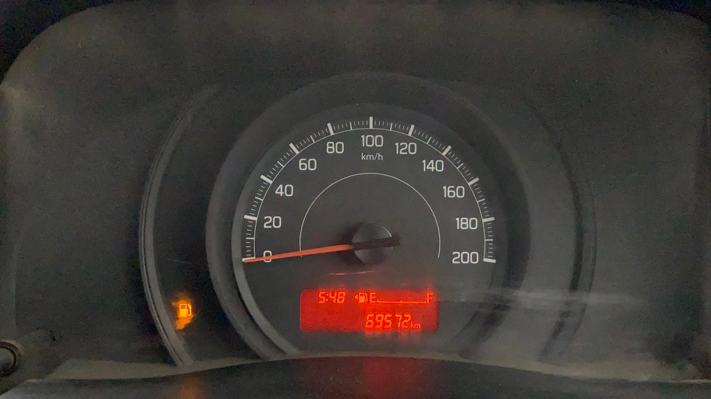 2019 Maruti Swift LXI, Petrol, Manual, 69,600 km, Odometer Image