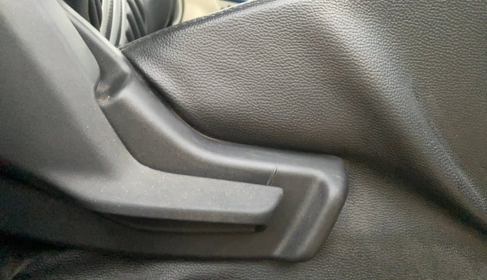 2022 Maruti IGNIS DELTA 1.2, Petrol, Manual, 37,213 km, Driver Side Adjustment Panel