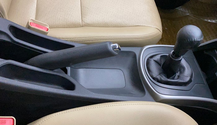 2016 Honda City 1.5L I-VTEC VX, Petrol, Manual, 52,621 km, Gear Lever
