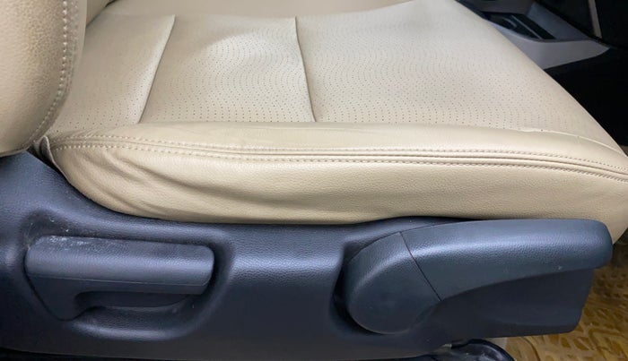2016 Honda City 1.5L I-VTEC VX, Petrol, Manual, 52,621 km, Driver Side Adjustment Panel