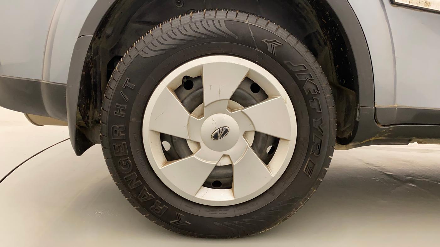 2014 Mahindra XUV500 W6, Diesel, Manual, 97,791 km, Right Rear Wheel