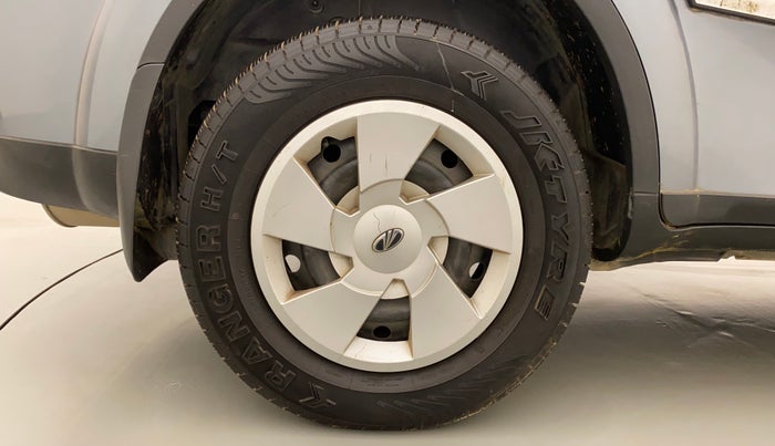 2014 Mahindra XUV500 W6, Diesel, Manual, 97,791 km, Right Rear Wheel