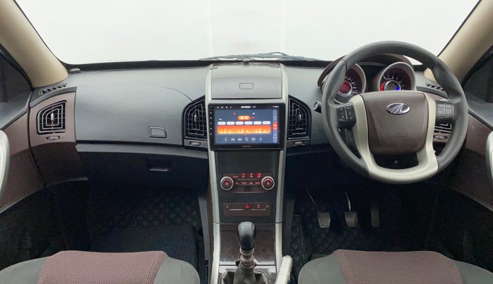 2014 Mahindra XUV500 W6, Diesel, Manual, 97,791 km, Dashboard