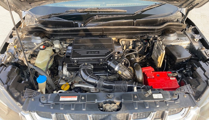 2017 Maruti Vitara Brezza ZDI PLUS, Diesel, Manual, 1,45,205 km, Engine View
