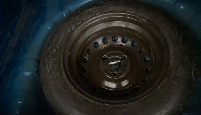 2021 Renault Kwid RXT 1.0 (O), Petrol, Manual, 33,094 km, Spare Tyre