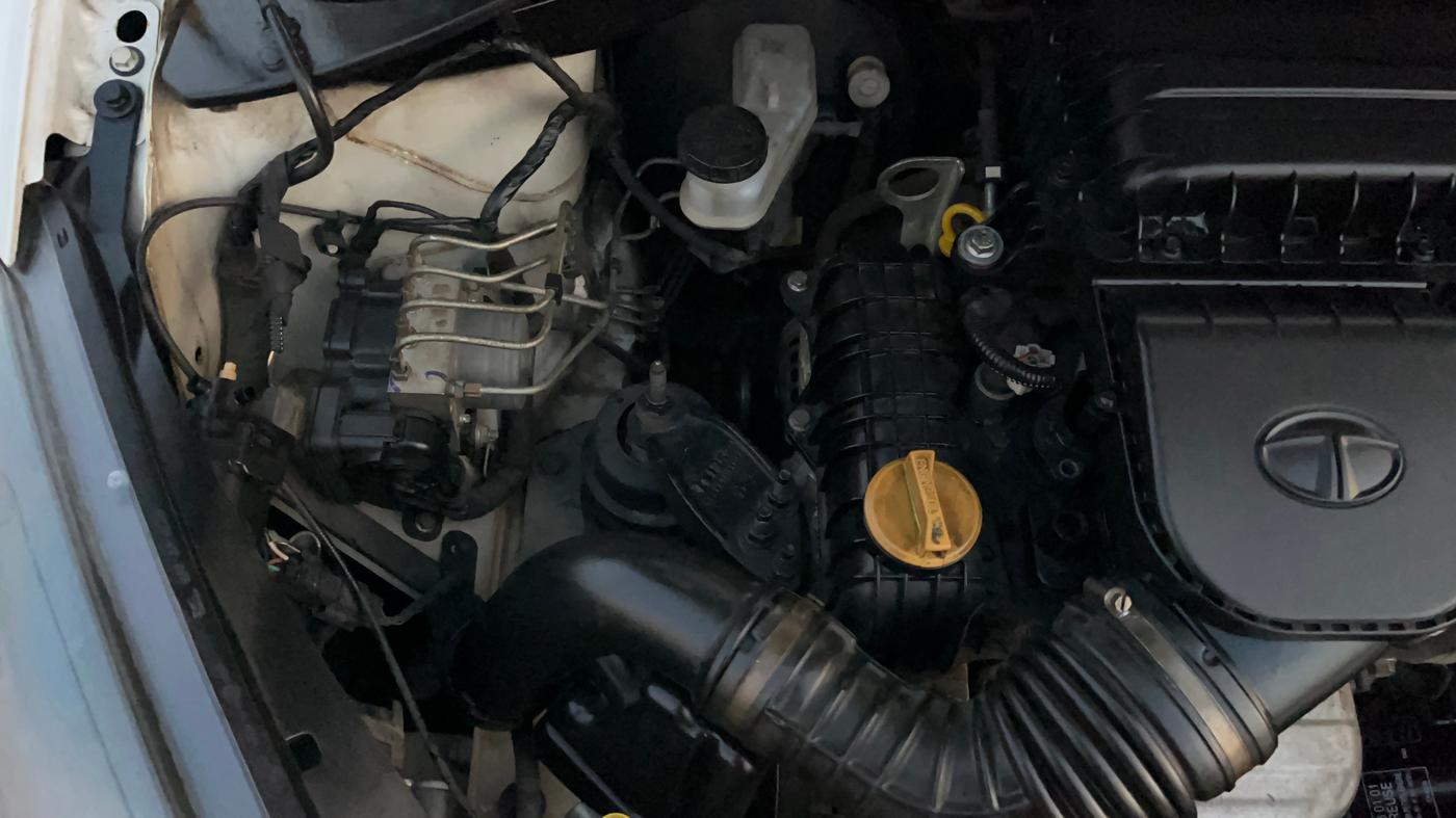 2019 Tata TIGOR XZ PLUS PETROL, Petrol, Manual, 88,668 km, Engine View - Right