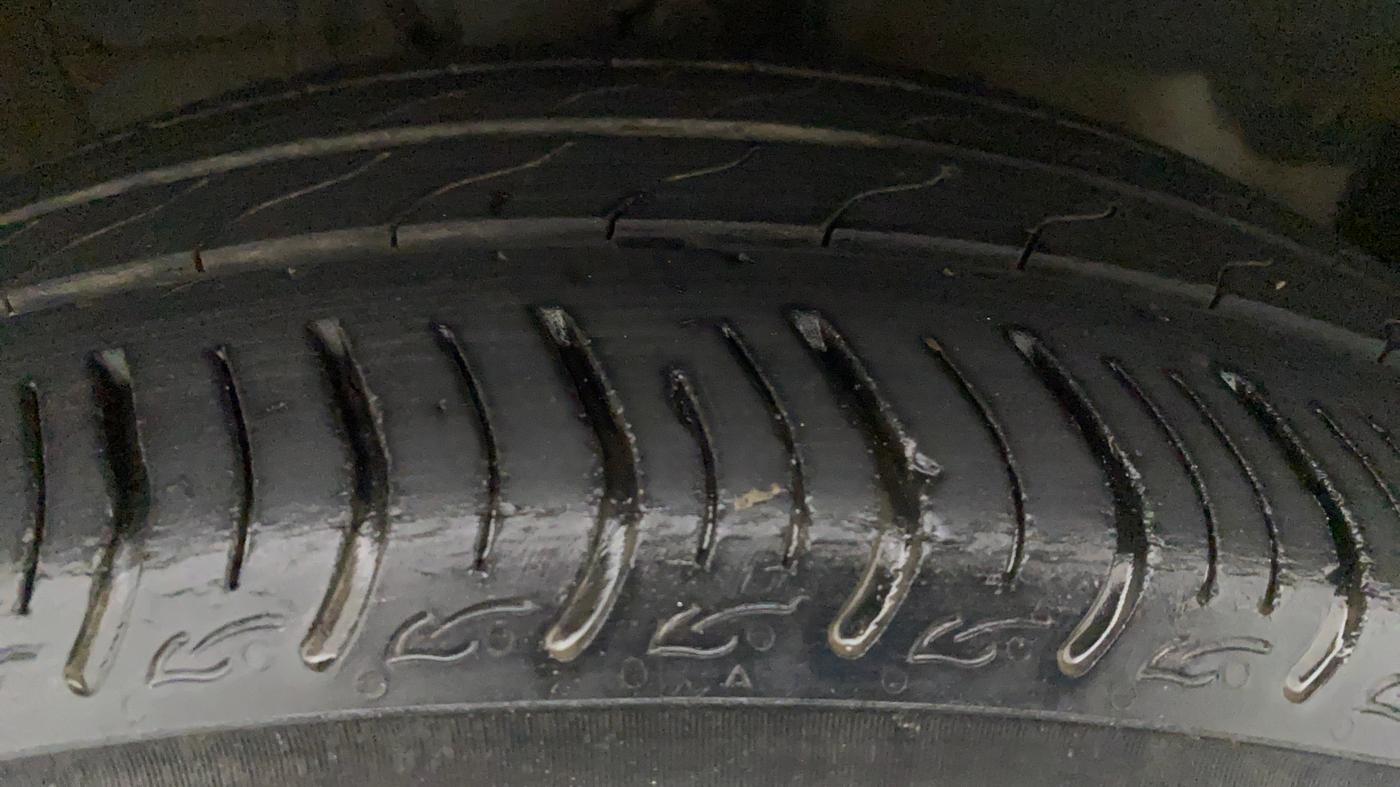2015 Honda City 1.5L I-VTEC SV, Petrol, Manual, 43,070 km, Right Front Tyre Tread