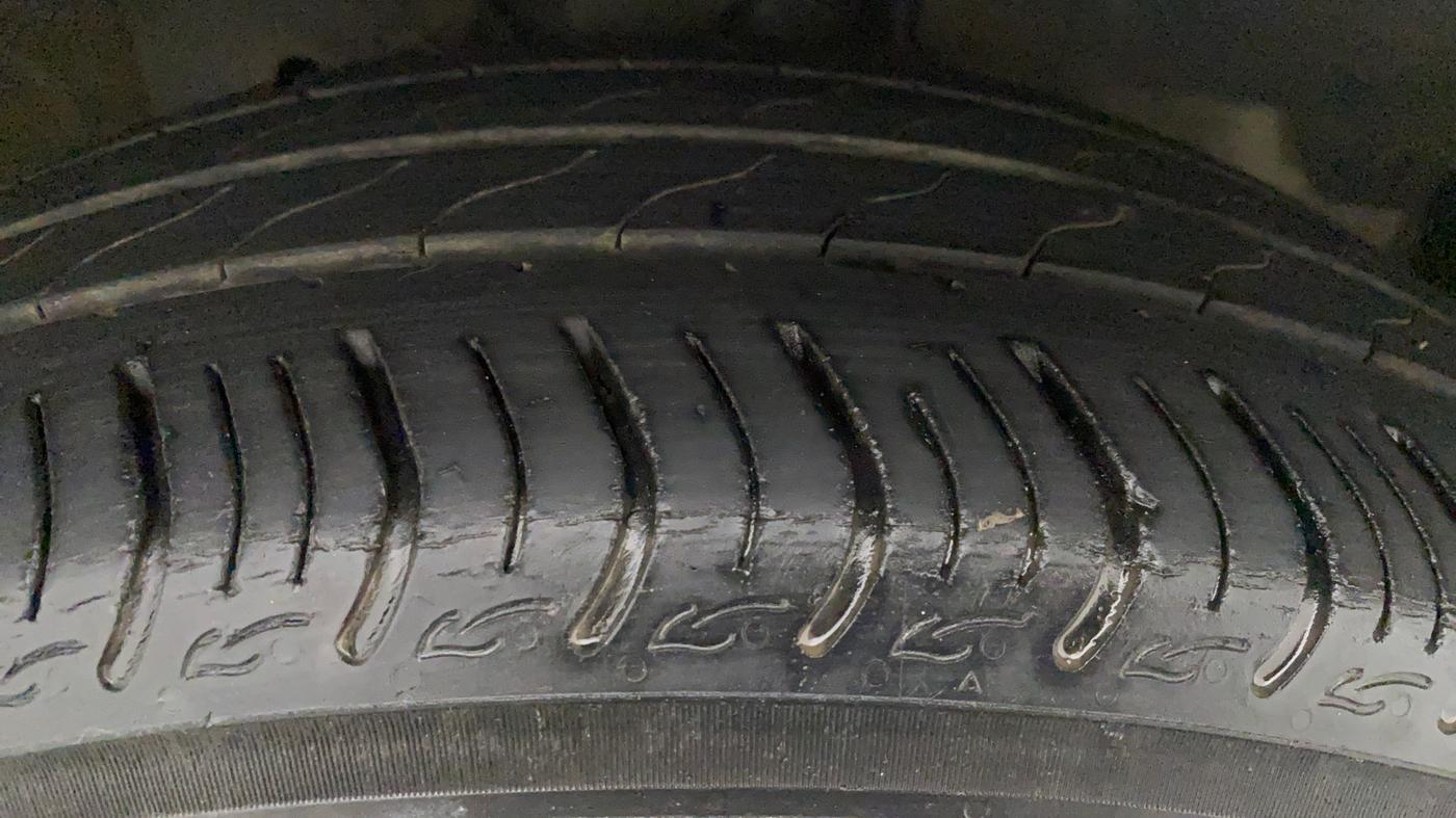 2015 Honda City 1.5L I-VTEC SV, Petrol, Manual, 43,070 km, Left Rear Tyre Tread