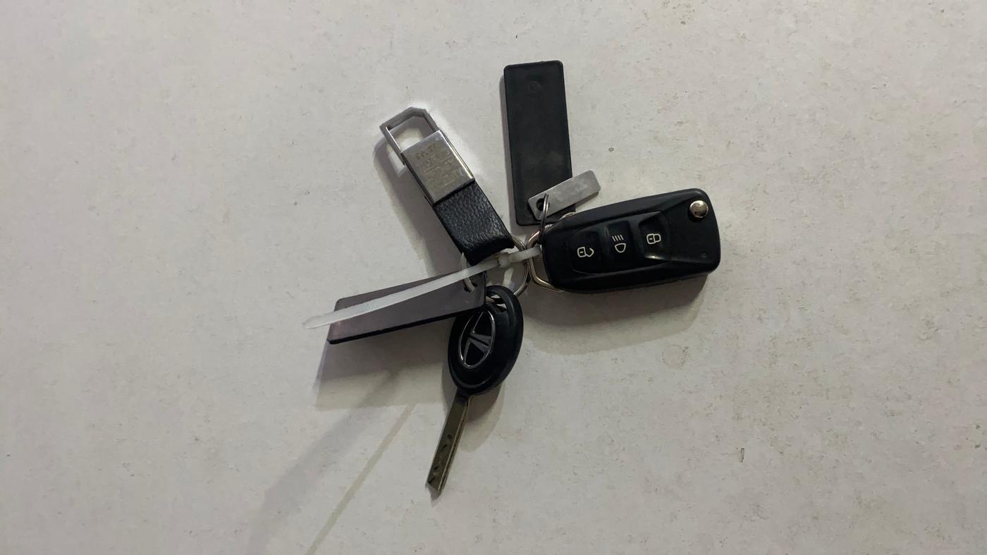 2023 Tata Tiago XZ PLUS PETROL, CNG, Manual, 67,106 km, Key Close Up
