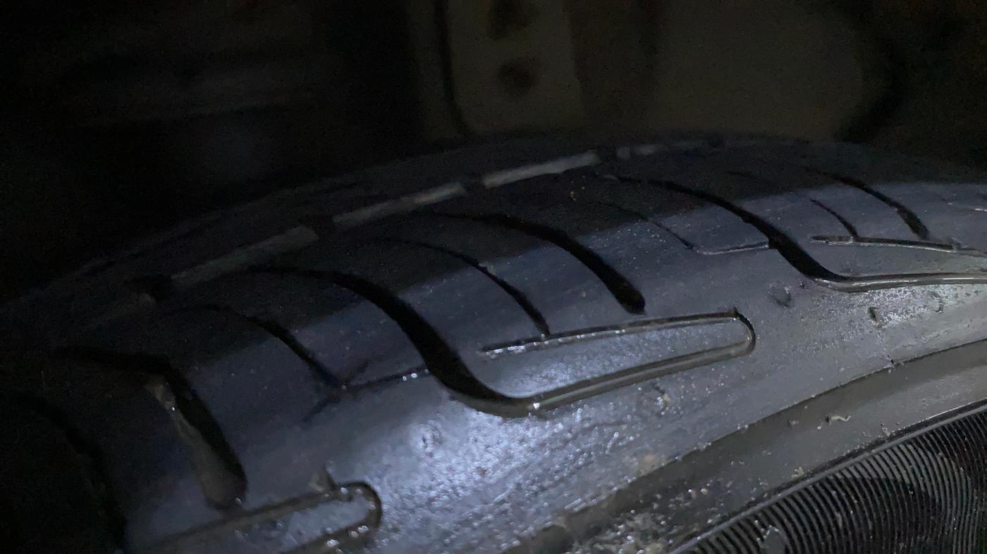 2023 Tata Tiago XZ PLUS PETROL, CNG, Manual, 67,106 km, Right Rear Tyre Tread