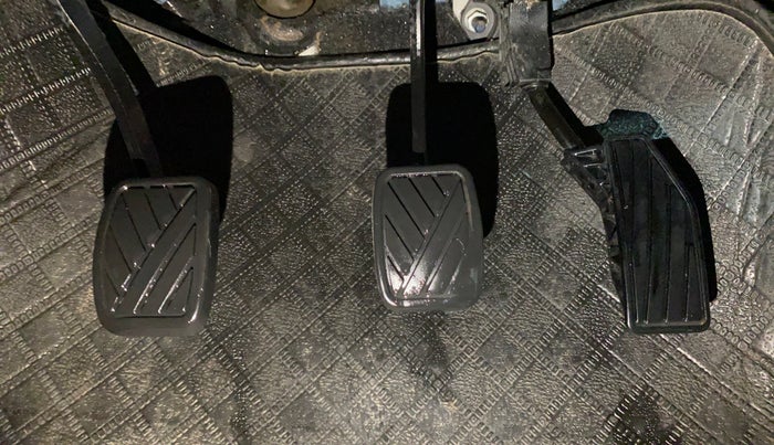 2019 Maruti Baleno DELTA PETROL 1.2, Petrol, Manual, 69,052 km, Pedals