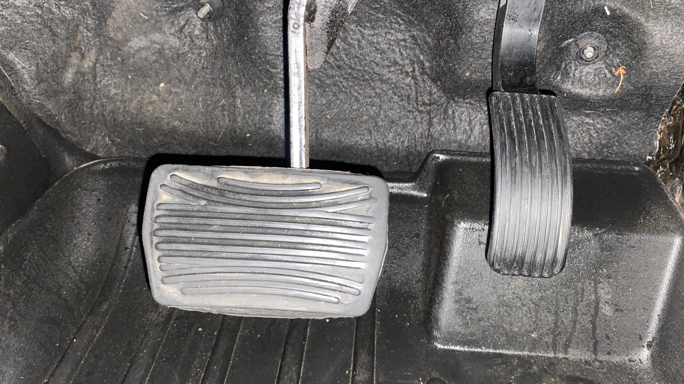 2021 Mahindra Thar LX PETROL HT 4WD AT, Petrol, Automatic, 57,732 km, Pedals