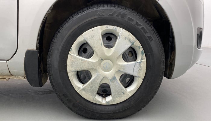 2012 Maruti Ritz VXI, Petrol, Manual, 62,252 km, Right Front Wheel