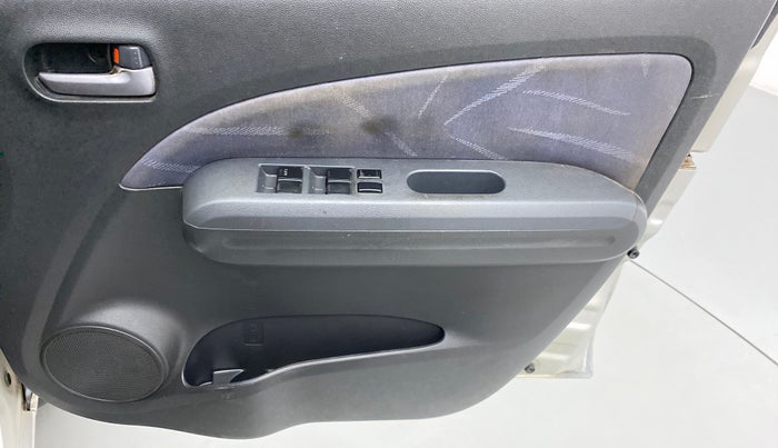 2012 Maruti Ritz VXI, Petrol, Manual, 62,252 km, Driver Side Door Panels Control
