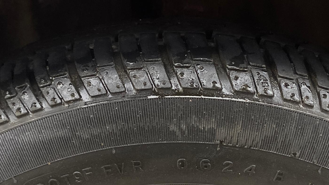 2016 Tata Nano TWIST XTA, Petrol, Automatic, 40,961 km, Left Front Tyre Tread