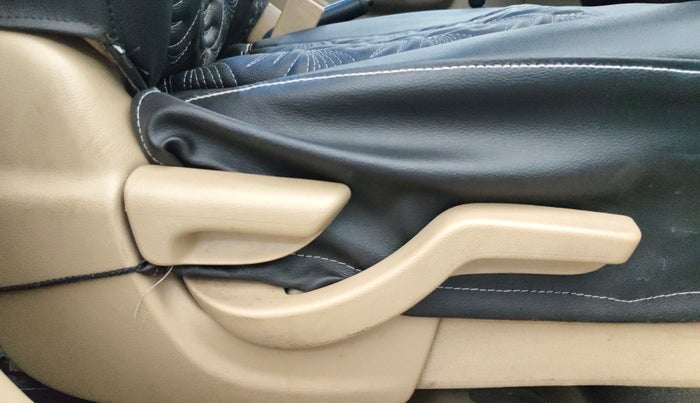 2014 Honda Brio S MT, Petrol, Manual, 46,422 km, Driver Side Adjustment Panel