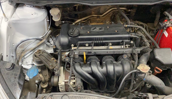 2012 Hyundai i20 SPORTZ 1.4 AT, Petrol, Automatic, 99,234 km, Engine View - Right