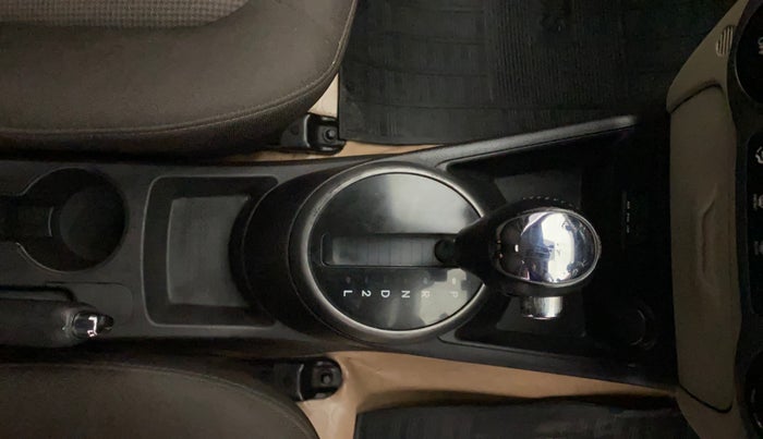 2012 Hyundai i20 SPORTZ 1.4 AT, Petrol, Automatic, 99,234 km, Gear Lever