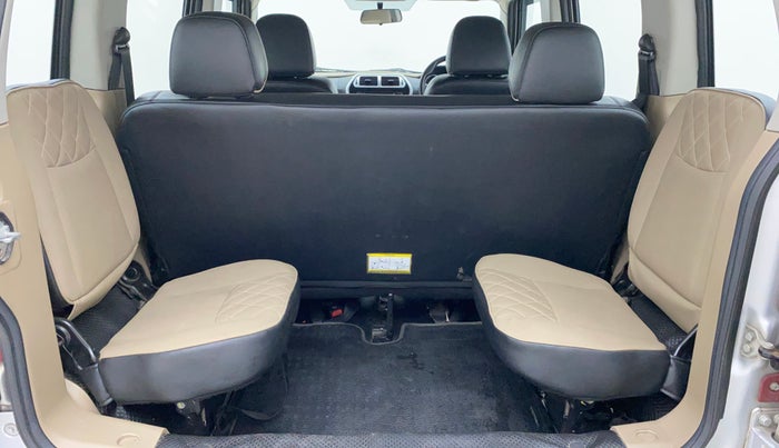 2018 Mahindra TUV300 T10, Diesel, Manual, 69,005 km, Third Seat Row ( optional )