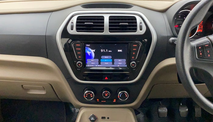 2018 Mahindra TUV300 T10, Diesel, Manual, 69,005 km, Air Conditioner