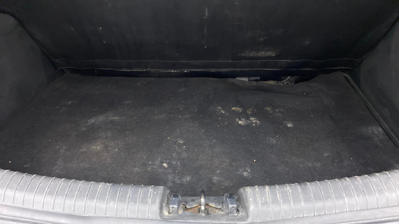 2019 Hyundai Grand i10 SPORTZ 1.2 KAPPA VTVT, Petrol, Manual, 1,12,010 km, Boot Inside