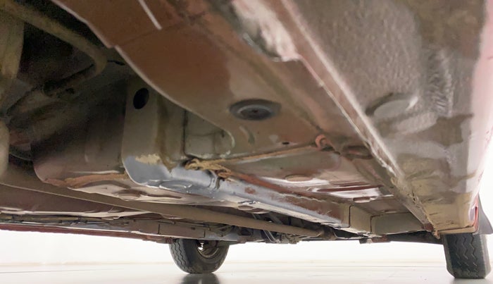 2012 Hyundai Eon ERA +, CNG, Manual, 76,734 km, Right Side Underbody