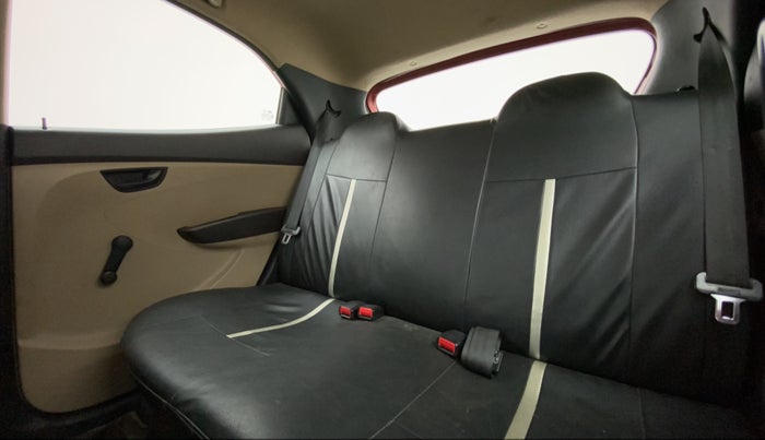 2012 Hyundai Eon ERA +, CNG, Manual, 76,734 km, Right Side Rear Door Cabin