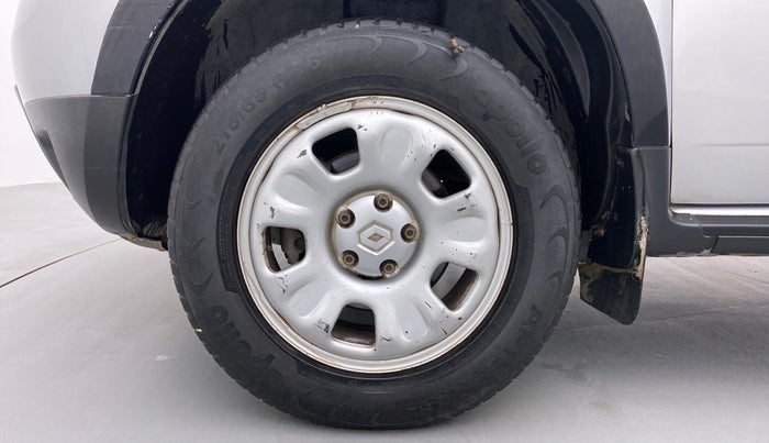 2015 Renault Duster 85 PS RXL, Diesel, Manual, 94,434 km, Left Front Wheel