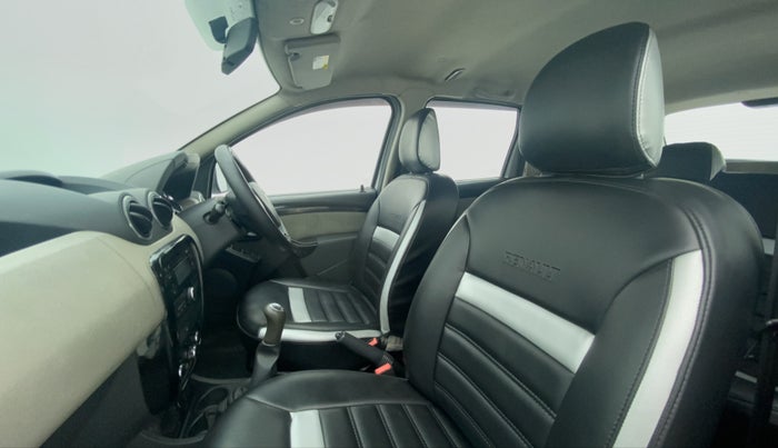 2015 Renault Duster 85 PS RXL, Diesel, Manual, 94,434 km, Right Side Front Door Cabin