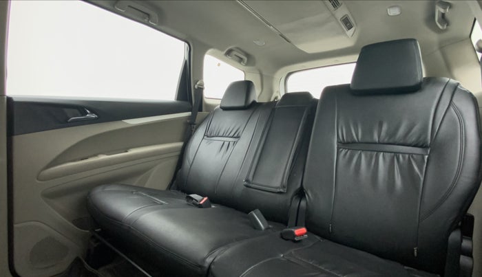 2019 Mahindra MARAZZO M6 8 STR, Diesel, Manual, 19,323 km, Reclining Back Row Seats